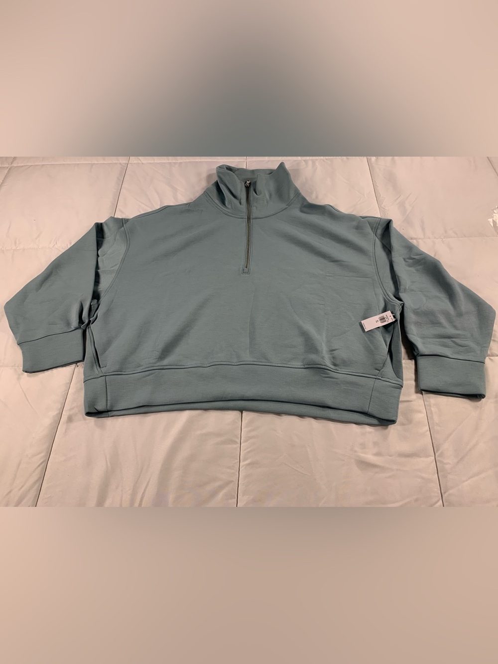 New old navy sweater size XXL